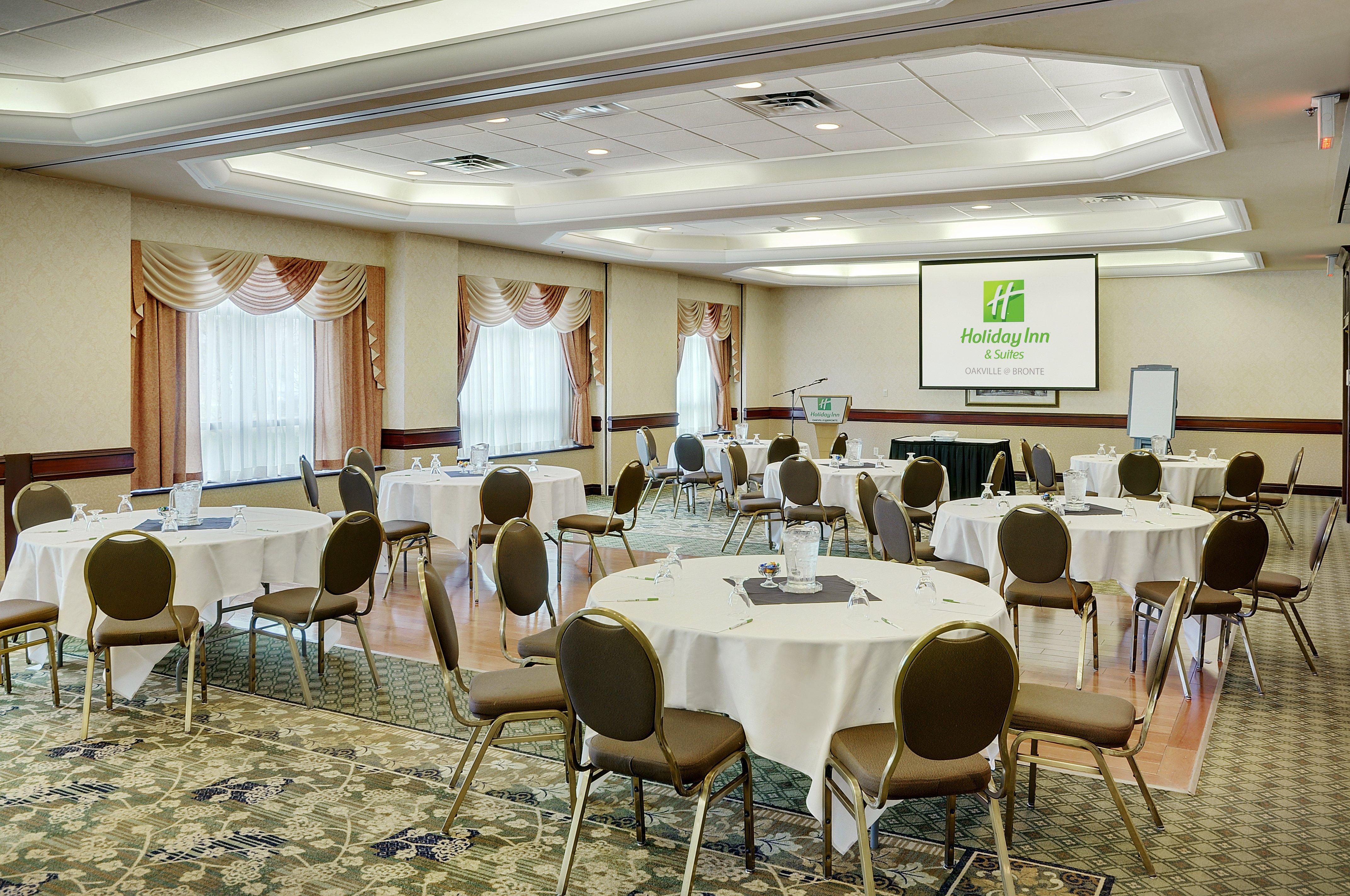 Holiday Inn & Suites Oakville At Bronte By Ihg Exterior foto